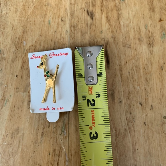 Vintage reindeer brooch (pin) - Picture 5 of 5